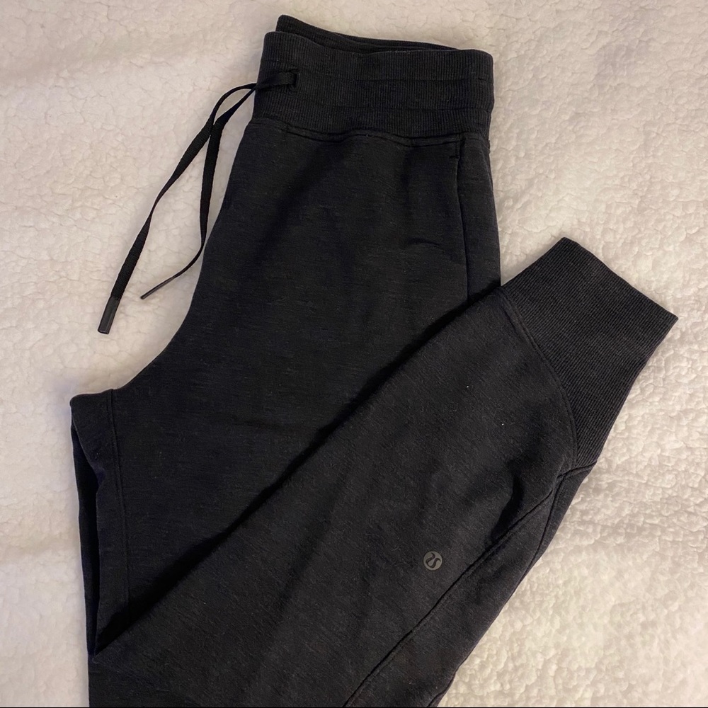 Lululemon joggers heather gray
